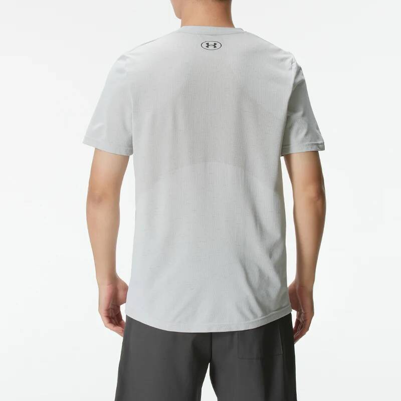Under Armour Men Slim Fit Mesh - Undershirt Crew Neck recensione e prezzo