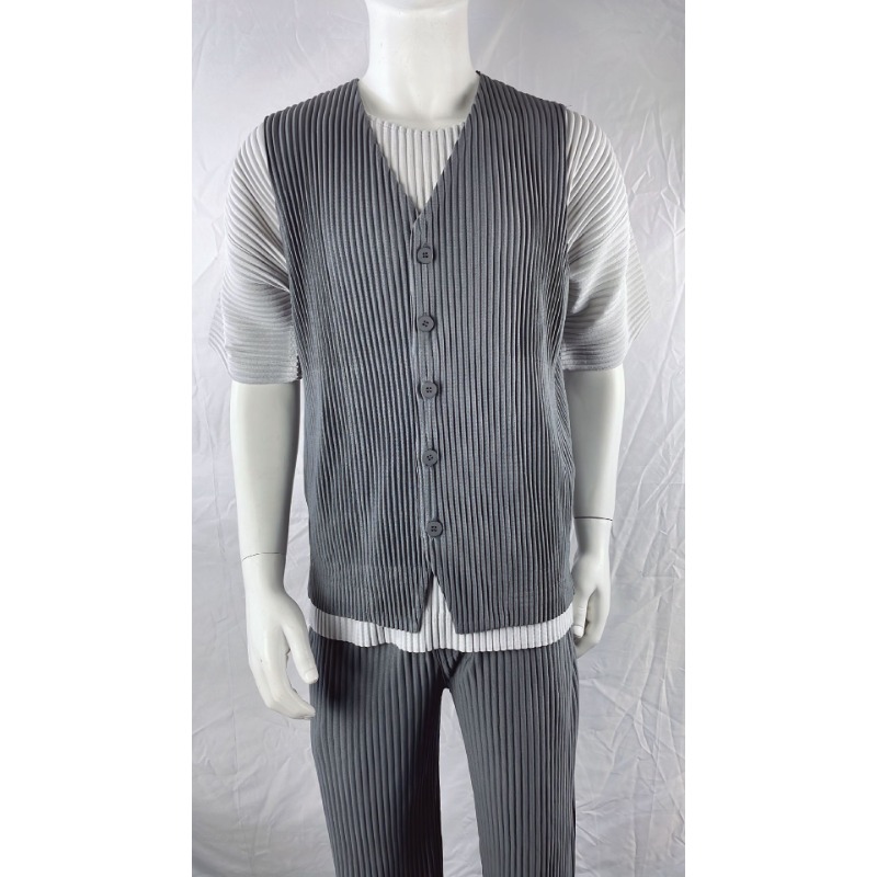 Miyake Pleated Original Unders - Undershirt Crew Neck recensione e prezzo